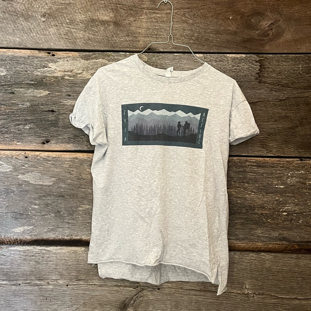 Zyia Ash Hiking Tee